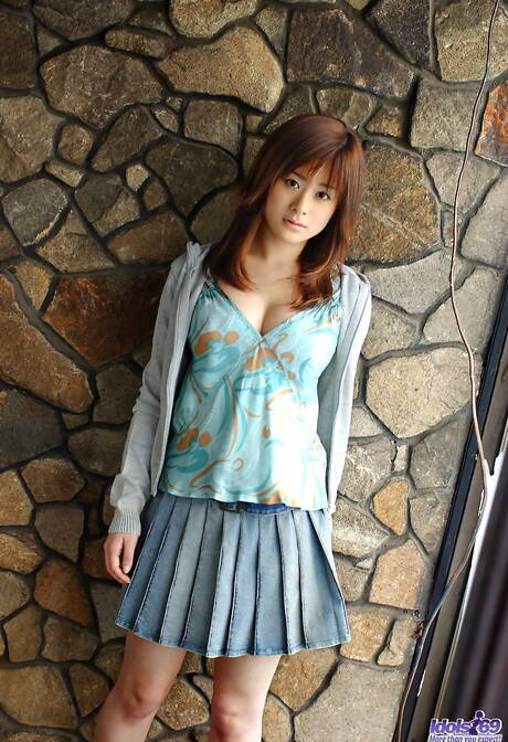 Beautiful Asian Girls Pics